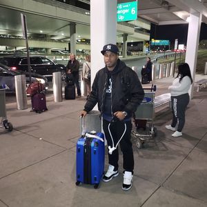 Meet your Posher, Carlos